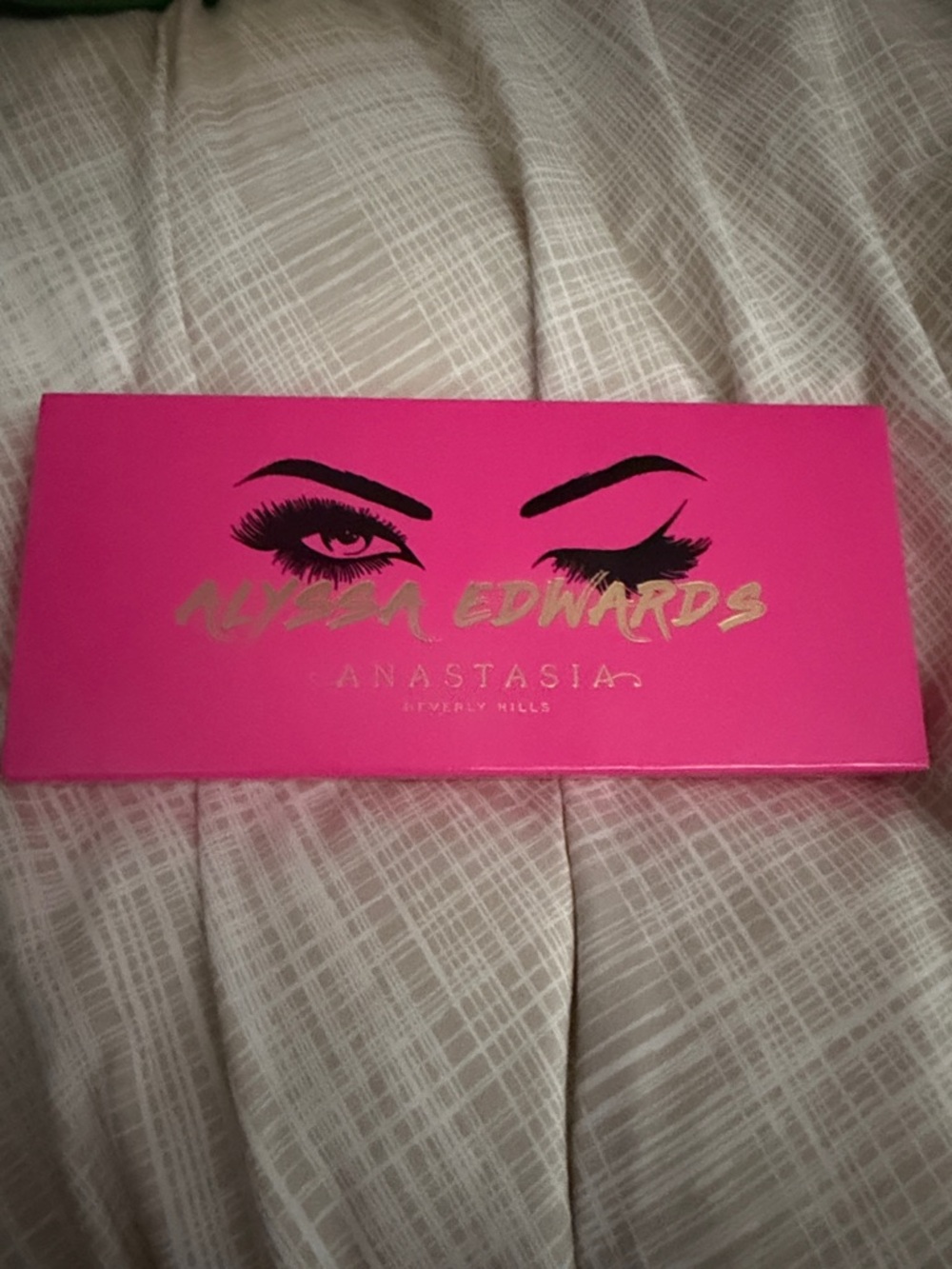 Anastasia Beverly Hills Alyssa Edwards Eyeshadow Palette - Hot Pink